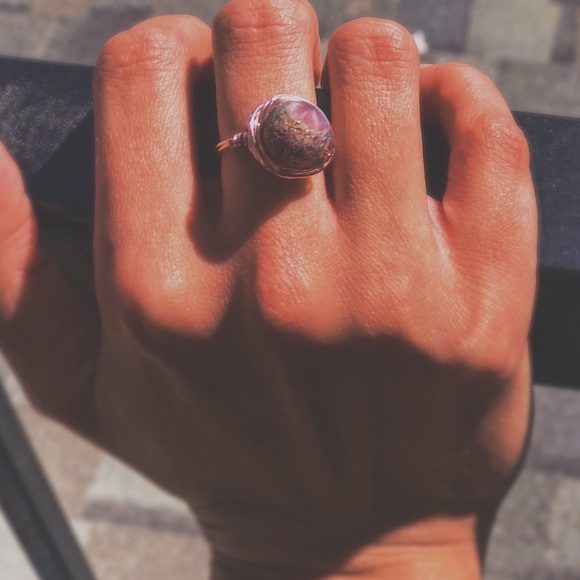 Natural Rose Quartz Stone Wire Wrapped Ring - Picture 4 of 6